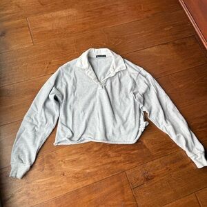 Brandy Melville Long Sleeve Cropped Sweater